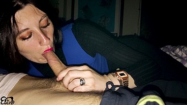 Un bel cazzo a disposizione e ingoio come ogni brava ragazza dovrebbe fare!