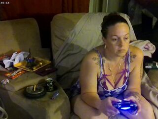 Filming Down Milfs Blouse Cleavage Tease