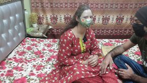 Indian Desi Aunty ny Pizza Manvaya magar Pizza Boy ny Aunty ko Doggystyle mai Choda Gand phar d Indian Desi Sex Hindi Audio Xxxx
