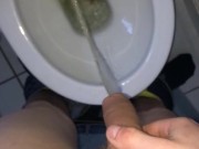 Big Scottish cock pissing