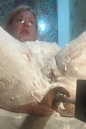 Anal fuckmachine and foam play