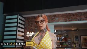Cock N' Roll Diner Disaster Chantal Danielle, Kitty Quinn / Brazzers