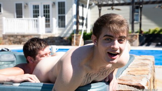 Colby Chambers Fucks Tatted Country Boy In the Hottub BAREBACK