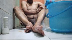 Full enjoy washroom bottom boy Karachi