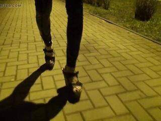 feet so hawt - public crossdressing