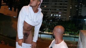 pelas ruas de sao paulo com amigos fiz sexo em locais publico