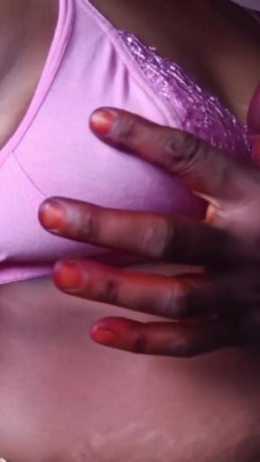 ammu t-shirt remove show big boobs and oil massage huge tits   Clip 1