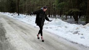 Zanotti high heels on ice, heelless on ice, platform on ice, girl on high heels on ice, slippery shoes on ice