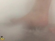 HOW DO YOU FEEL ABOUT - WET WRINKLED SOLES - MANLYFOOT 💦 🦶