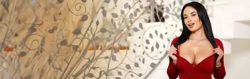 A day with Anissa Kate