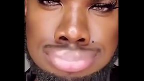 le gars est belle