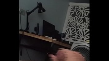 Handjob and cumshot- Sục cặc bắn tinh ph&ecirc_ l&ograve_i