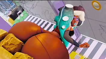 Pearl and Marina twerking
