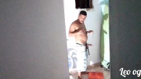 empregada pos camera escondida para chantagear patrao (agatha kent)