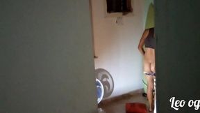 empregada pos camera escondida para chantagear patrao (agatha kent)