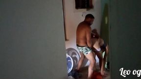 empregada pos camera escondida para chantagear patrao (agatha kent)