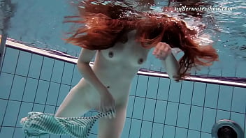 Tight pussy babe Salaka Ribkina underwater