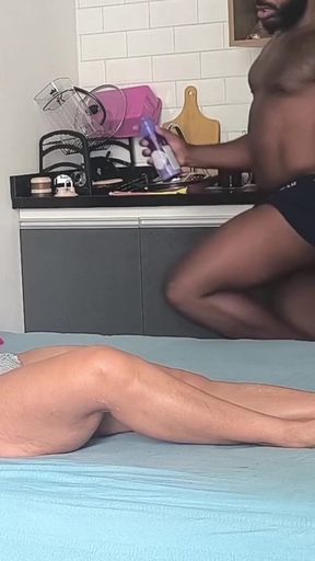 Iconic moment from &quot;Married woman from Rio Grande do Sul visiting her lover BBC in S&atilde;o Paulo and receiving erotic massage&quot;