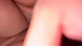 hot Colombian squirts on her stepbrother in jacuzzi