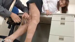 Exciting JAV Foursome Scene with Japanese Secretaries in Tokyo Office Sex