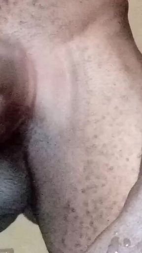 Memorable moment from "Londiq Double handjob and cummimg"