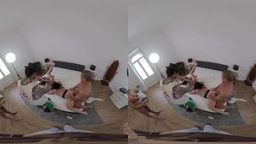 sara diamante vr part one - first double pussy penetration (dpp) squirting gangbang