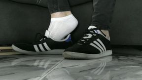 The scent of my sweaty socks and feet will permeate your nose MP4 HD 720p