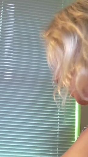 British Mature Housewife Molly Maracas Gets Her Pussy Eaten & Fucked