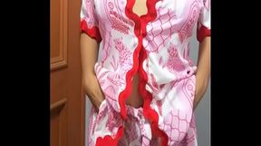 Ricas mis tetas y mi cremita