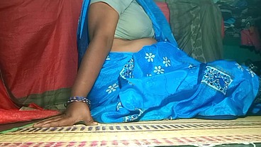 Desi house wife bussy fingering in boy friend