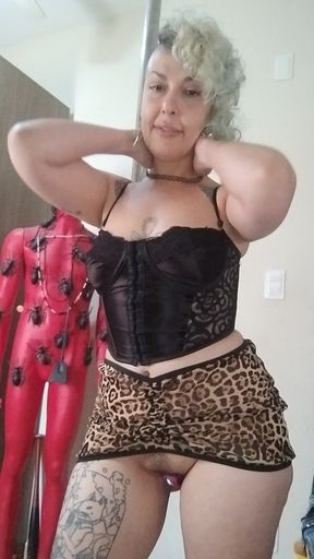 Come Watch Me Shake It and Show off, Baby