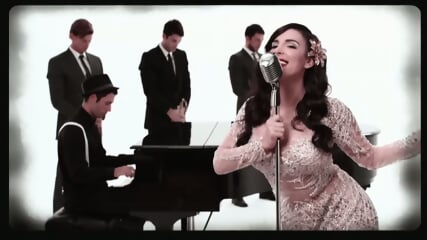 Mayra Vernica - Mama Mia PMV by IEDIT
