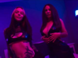 COARSE LESBO SEX