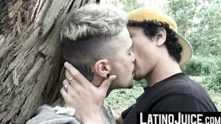 LatinoJuice.com - Kendro and I both shared this wild and intimate oral session with h