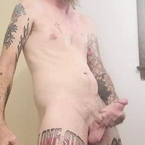 Stroke Daddy showing off in the shower