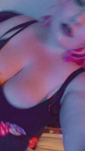 Explore mommy’s body