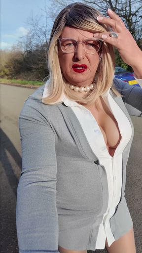 Sexy Crossdresser kellycd2022 out for an afternoon drive in pantyhose and heels   Clip 1