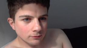 American Twink James Chats with Customer