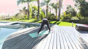 ”Morning yoga ends up in sexy sex with Chloe Amour - itsPOV”