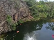 Férias quentes e molhadas com a loira gostosa flor Damiana