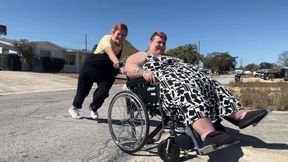 USSBBW Wheelchair Struggles; Ayla can't push me uphill SD