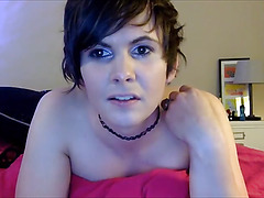 Hot short haired tgirl barebacked