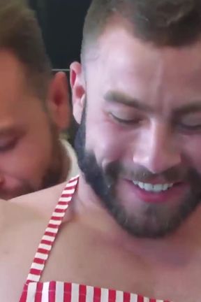 Menatplay Suited Hunk Frank Valencia Anal Fucks Diego Reyes