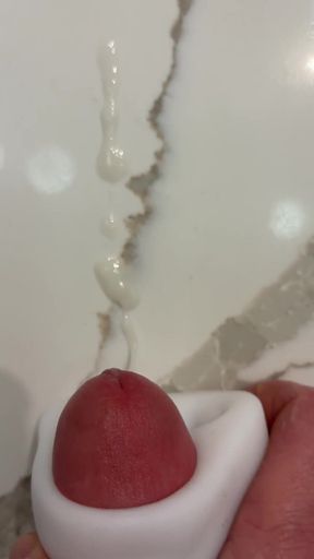 I Fucked the Toy in All Holes, I Cum with Moans and Sperm