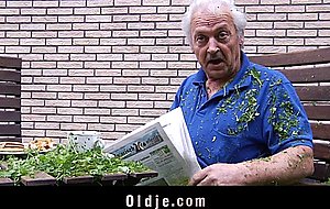 Old man gets sexual apology from teasing teeny