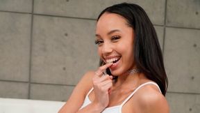 Handjob xxx with nice-looking Alexis Tae from Reality Junkies
