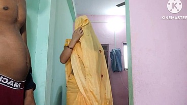 Desi house wife tight pussy fucking by her step-father