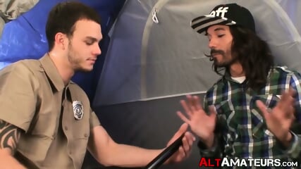 Attractive jock Cliff Jensen squeezed his cock into Thrashers ass