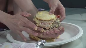 Meng Meng's foot burger