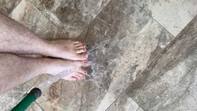 Hoe for Hose Water! 💦 🦶🏻
